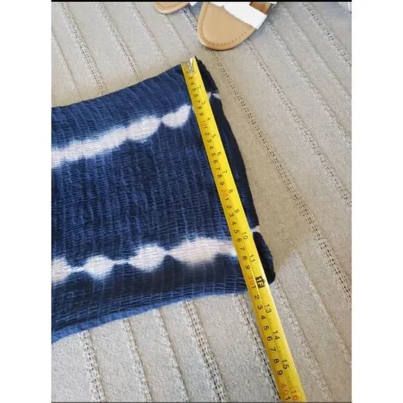 Blue and white tie dye design long strapless maxi dress. - Picture 7 of 10